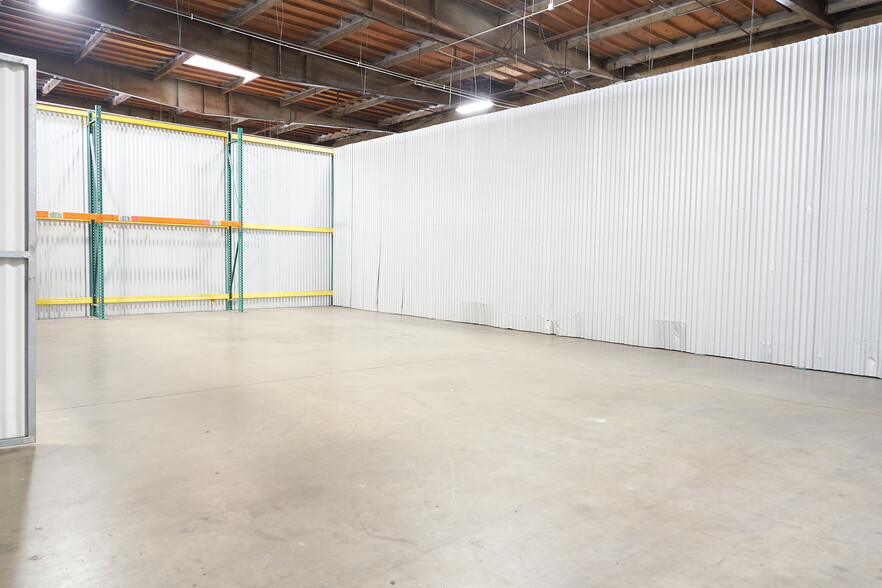 ReadySpaces Anaheim - Warehouse