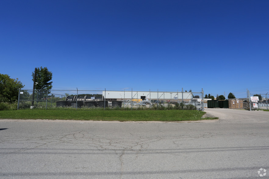 420 Welham Rd, Barrie, ON for lease - Building Photo - Image 2 of 2