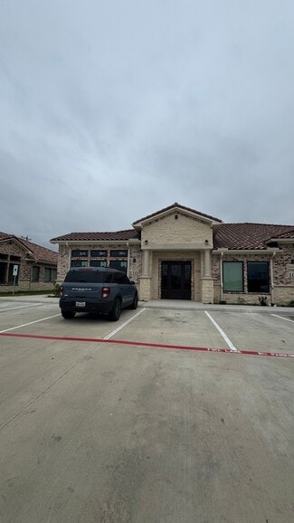 More details for 8468 N Riverside Dr, Fort Worth, TX - Office for Sale