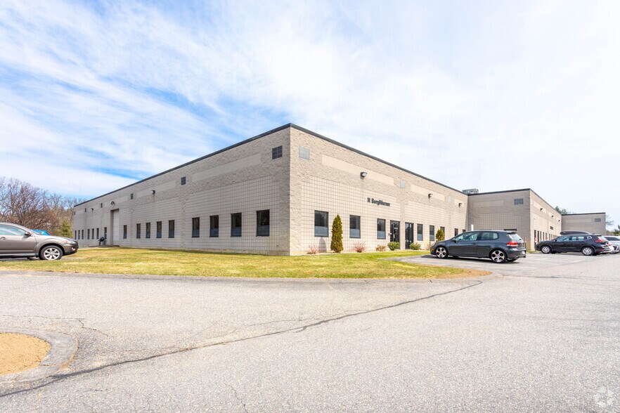 155 Northboro Rd, Southborough, MA à louer - Photo du bâtiment - Image 2 de 5