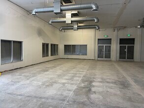 961 W Compton Blvd, Compton, CA for sale Interior Photo- Image 1 of 16