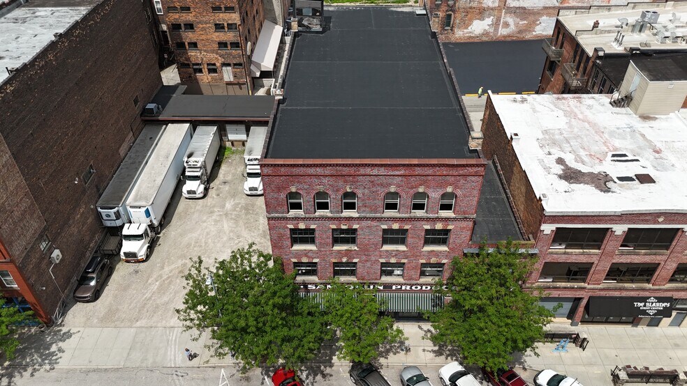 33 N Huron St, Toledo, OH à louer - Photo du bâtiment - Image 2 de 10