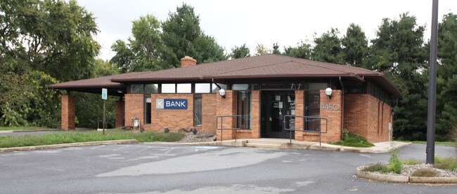 Plus de détails pour 9450 Baltimore National Pike, Ellicott City, MD - Commerce de détail à vendre