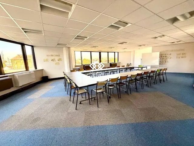 Bureau dans Argenteuil à louer Photo intérieure- Image 1 de 3