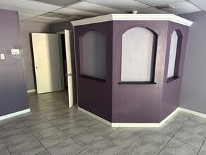 861 SE 47th Ter, Cape Coral, FL for lease Interior Photo- Image 2 of 4