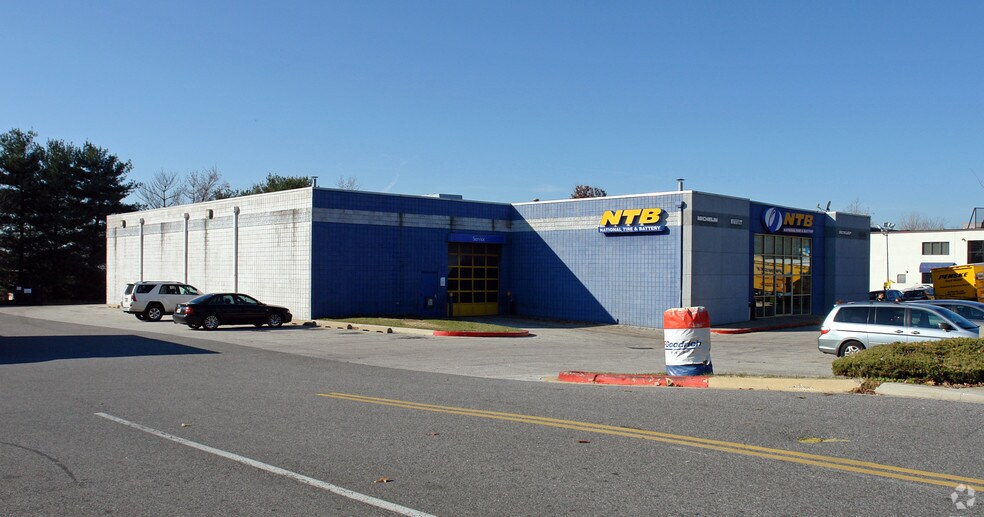 9404 Reisterstown Rd, Owings Mills, MD à louer - Photo principale - Image 2 de 2