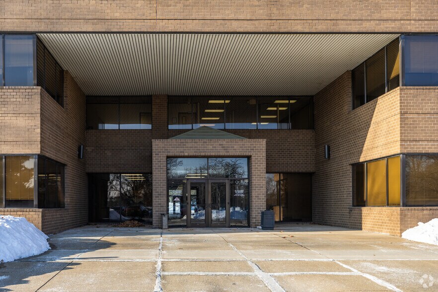 840 Bear Tavern Rd, Ewing, NJ for sale - Building Photo - Image 3 of 3