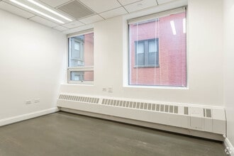 54 W 47th St, New York, NY for lease Interior Photo- Image 2 of 4