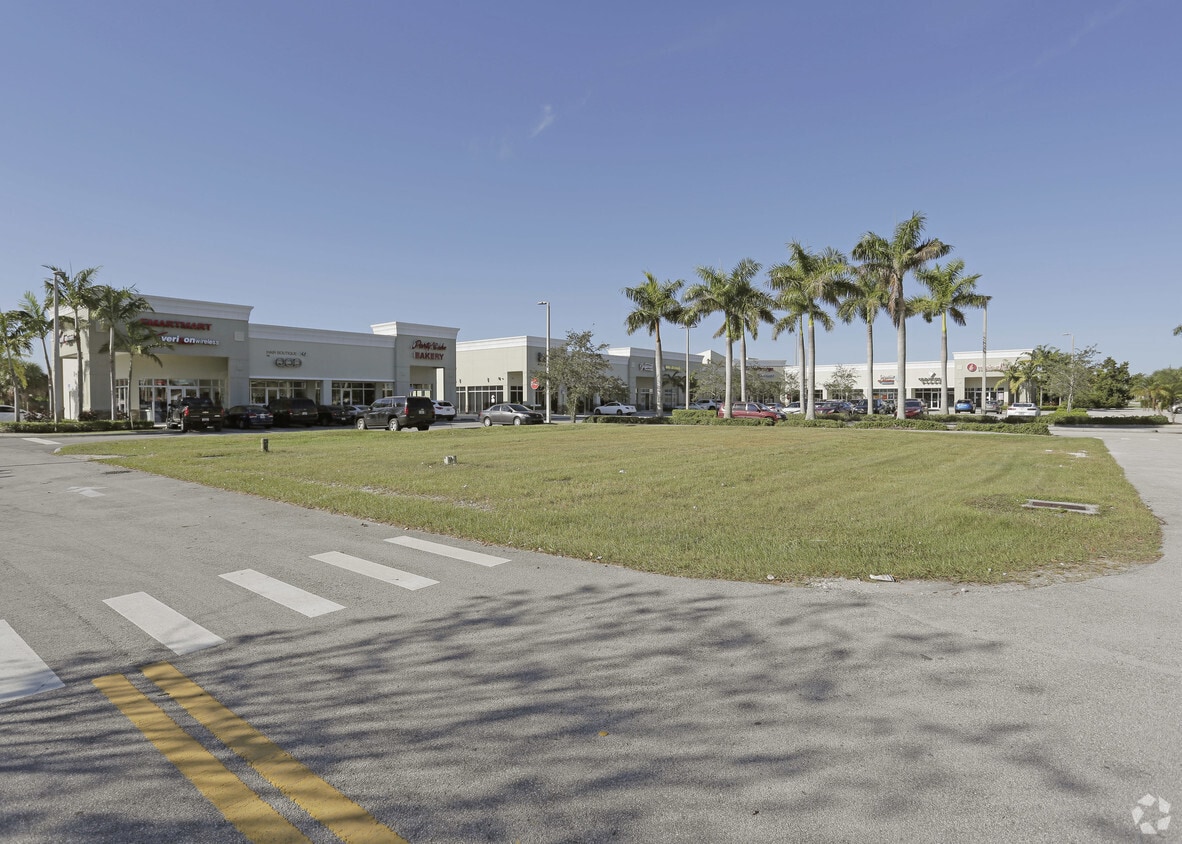5796 SW 157th Ave, Miami, FL for lease Building Photo- Image 1 of 5