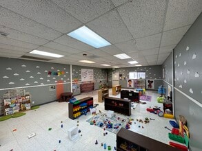 6020 Fountainwood St, San Antonio, TX for lease Interior Photo- Image 2 of 5