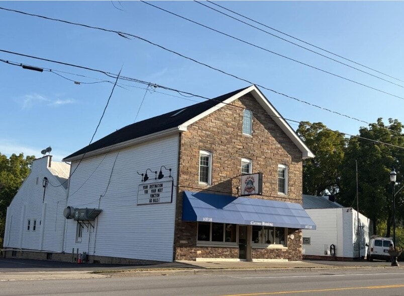 10718 Main St, Clarence, NY for sale - Primary Photo - Image 2 of 6