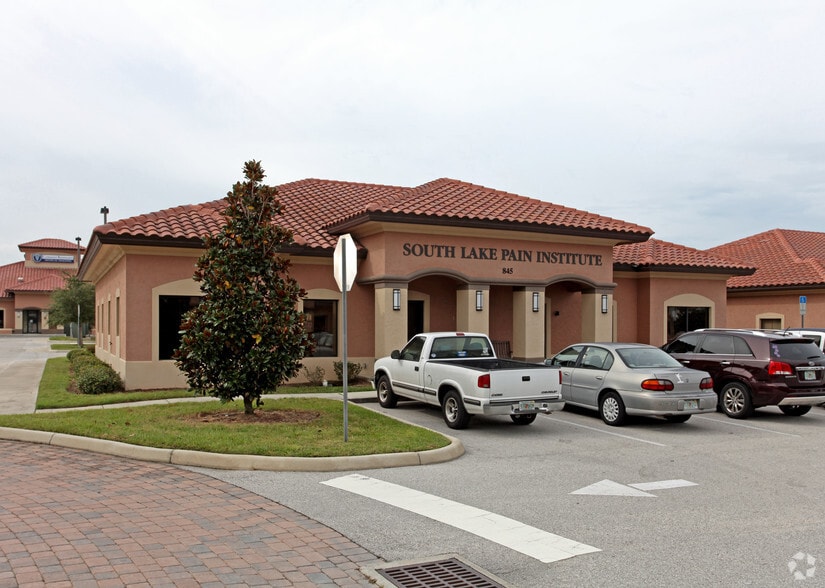845 Oakley Seaver Dr, Clermont, FL à louer - Photo principale - Image 1 de 15