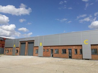 Plus de détails pour Dominion Rd, Southall - Local d'activités à louer