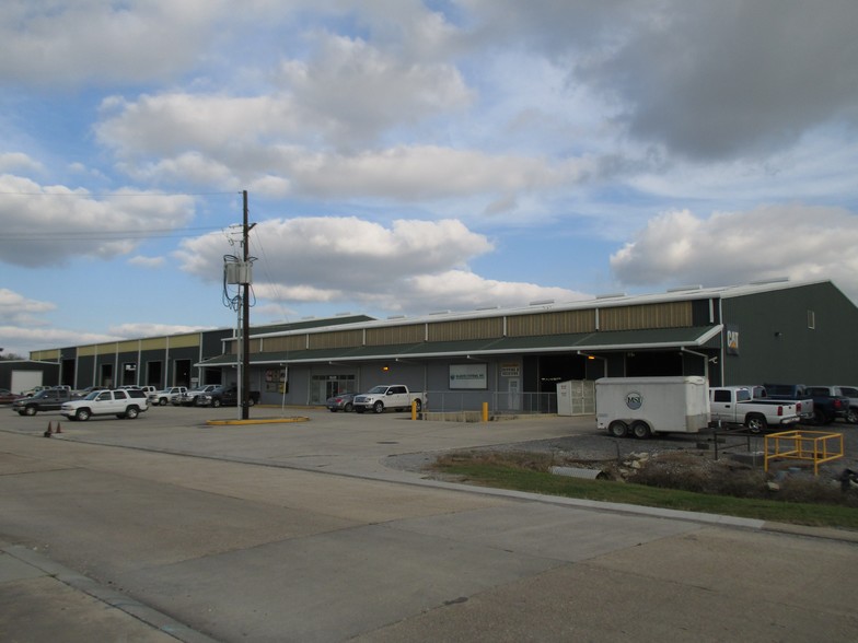 230 Development St, Houma, LA for sale - Building Photo - Image 1 of 1