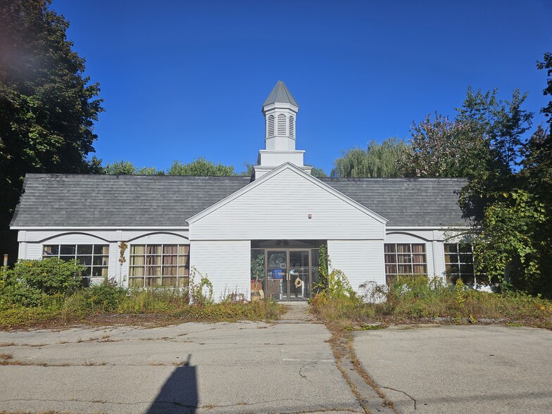 1260 Eddie Dowling Hwy, North Smithfield, RI à vendre - Photo du bâtiment - Image 1 de 1