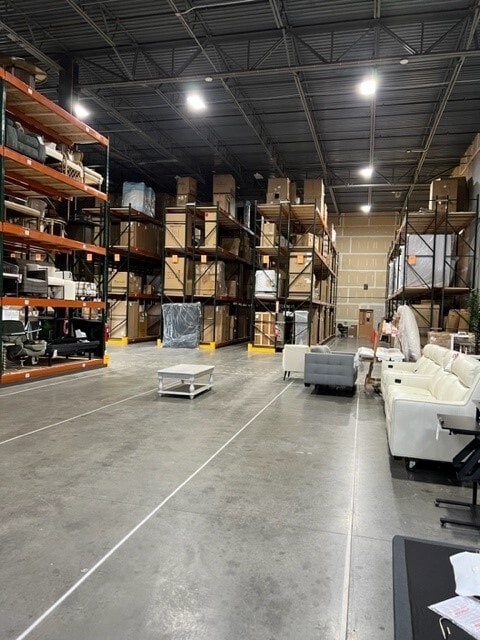 1260 Corporate Blvd, Lancaster, PA for lease Building Photo- Image 1 of 1