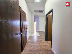 8619 Reseda Blvd, Northridge, CA for lease Interior Photo- Image 1 of 6