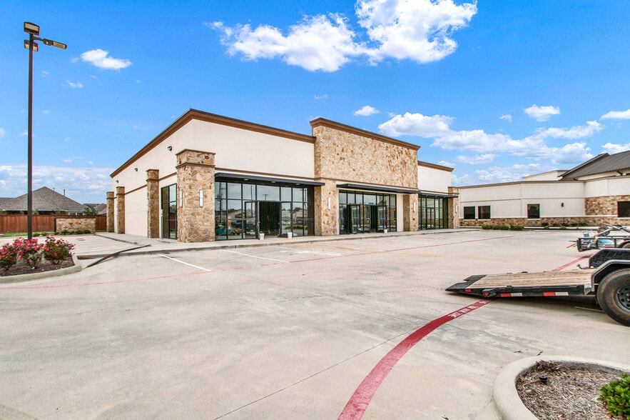 18551 Champion Forest, Spring, TX for lease - Primary Photo - Image 1 of 9