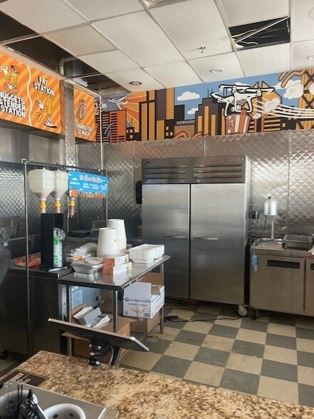 7034 S Harlem Ave, Bridgeview, IL for lease - Building Photo - Image 3 of 4