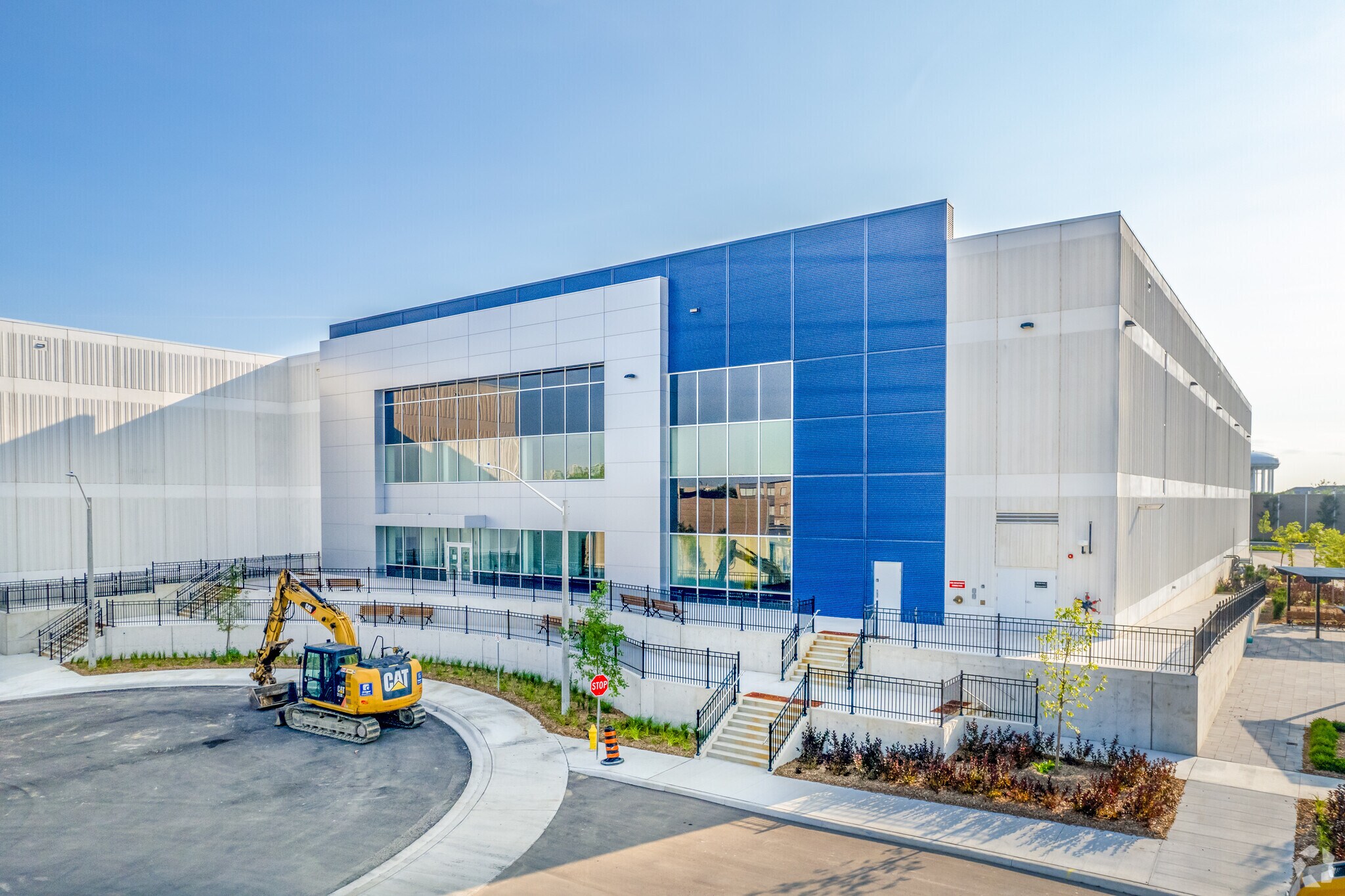 121 Thirtieth St, Toronto, ON à vendre Photo du bâtiment- Image 1 de 1