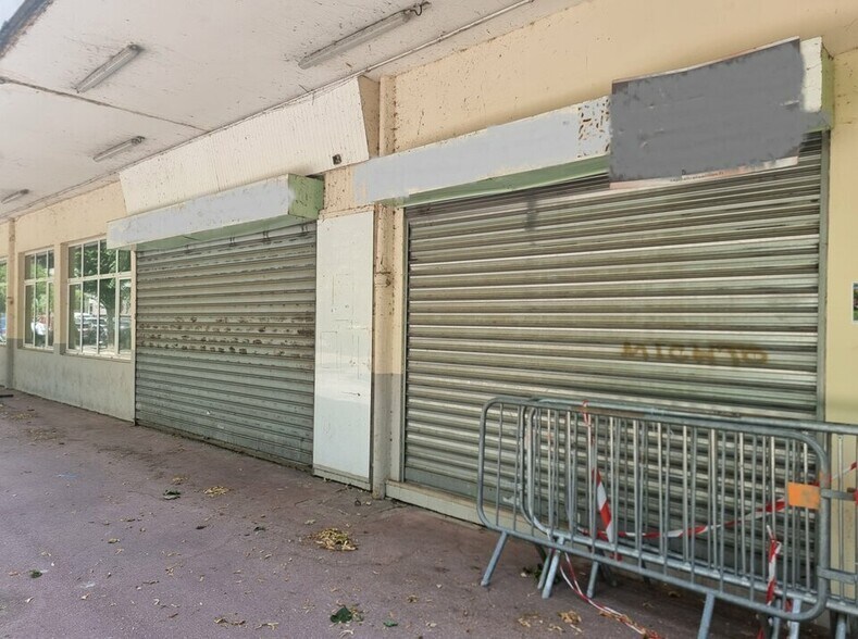Retail in Fontenay-aux-Roses for lease - Building Photo - Image 2 of 12