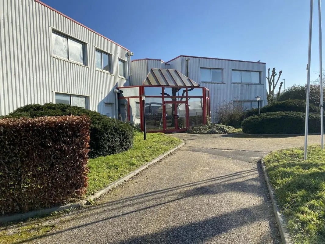 14 Rue Alfred Kastler, DOUVRES-LA-DÉLIVRANDE for lease Building Photo- Image 1 of 4