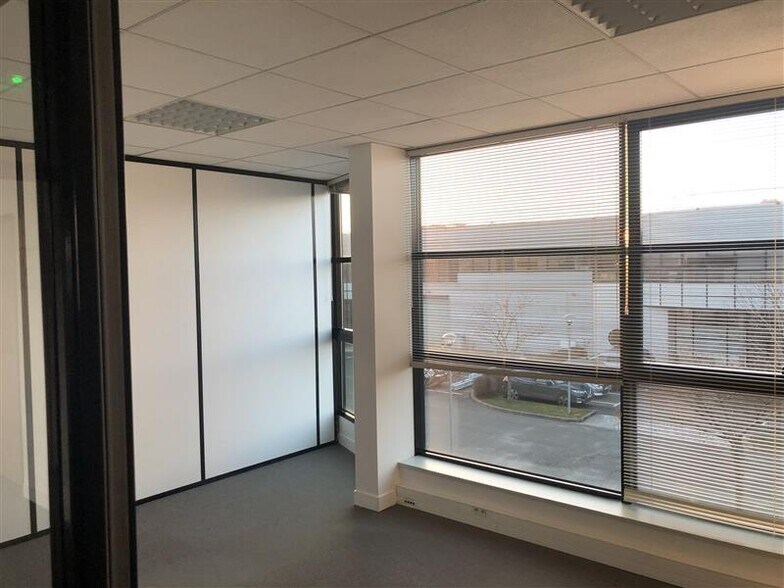 Flex dans Élancourt à louer - Photo intérieure - Image 3 de 4