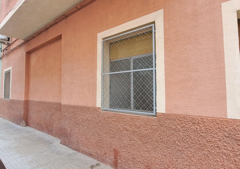 Retail in Carcaixent for sale - Building Photo - Image 2 of 13