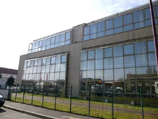 1-7 Rue Henri De France, Bezons à louer - Photo du bâtiment - Image 2 de 10