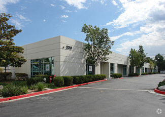 Plus de détails pour 200 Technology Dr, Irvine, CA - Flex à louer