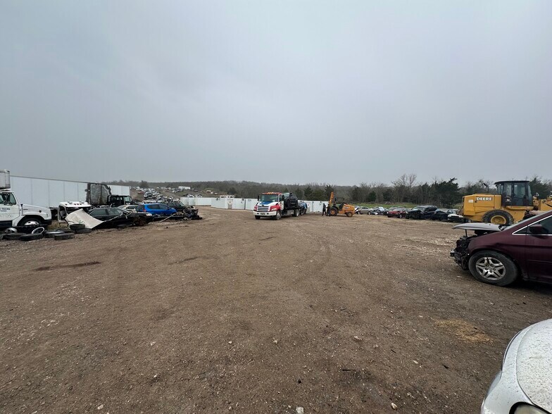 9301 Farm to Market Road 973, Austin, TX à louer - Photo du bâtiment - Image 2 de 4