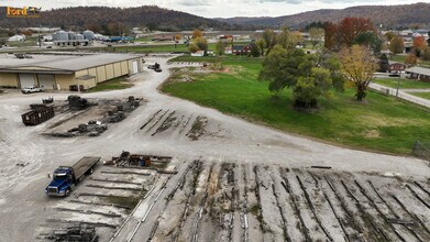 1925 N Main St, Monticello, KY - AERIAL  map view - Image1