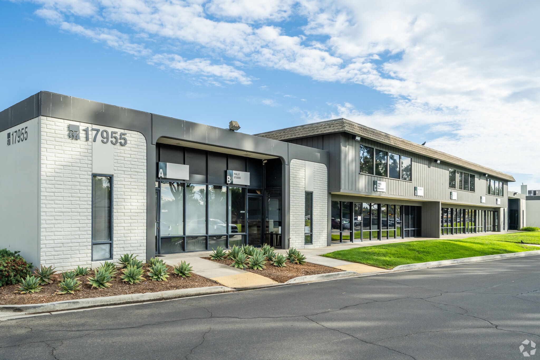 17955 Sky Park Cir, Irvine, CA for lease Primary Photo- Image 1 of 5