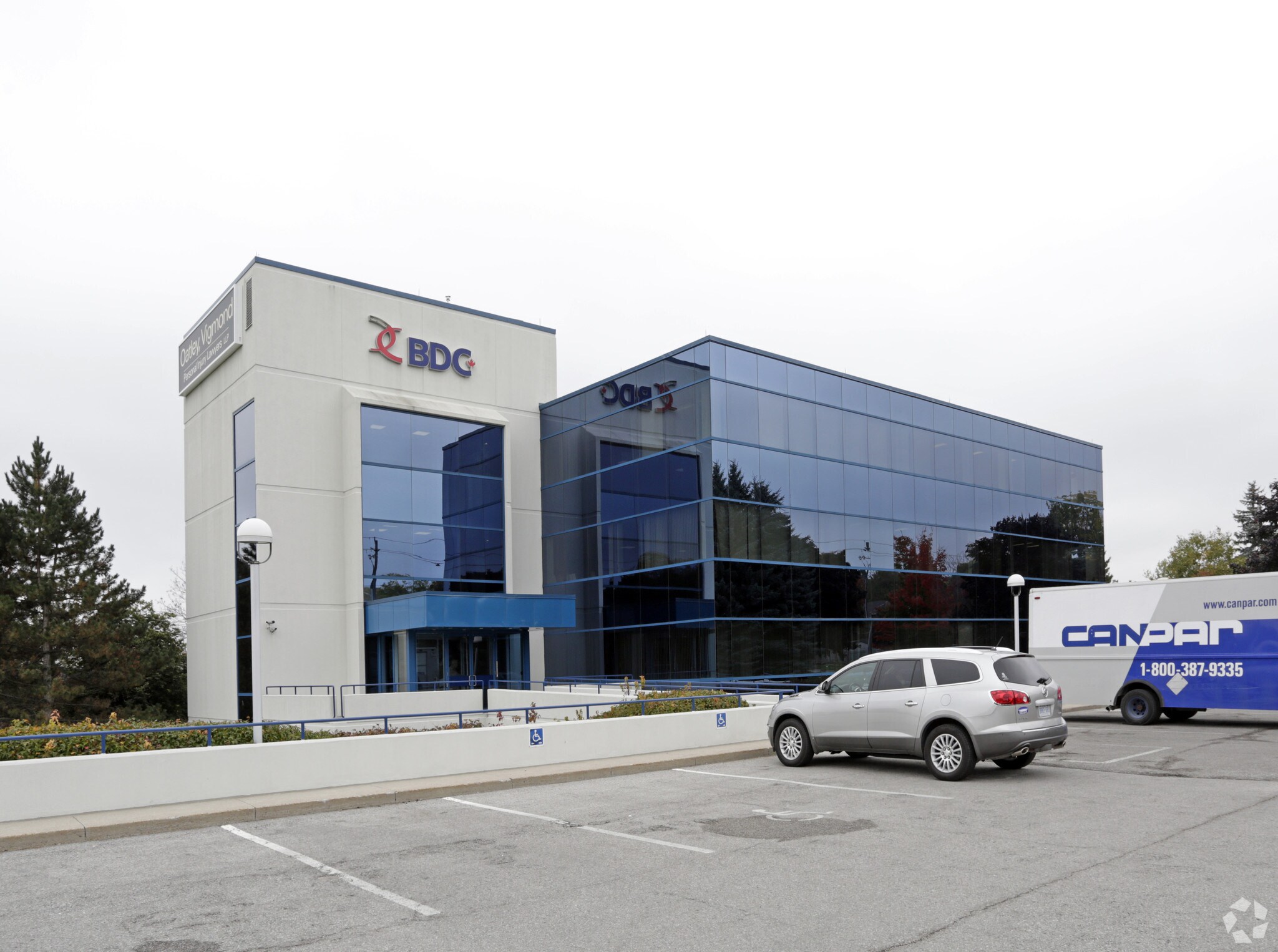 151 Ferris Ln, Barrie, ON for sale Primary Photo- Image 1 of 1