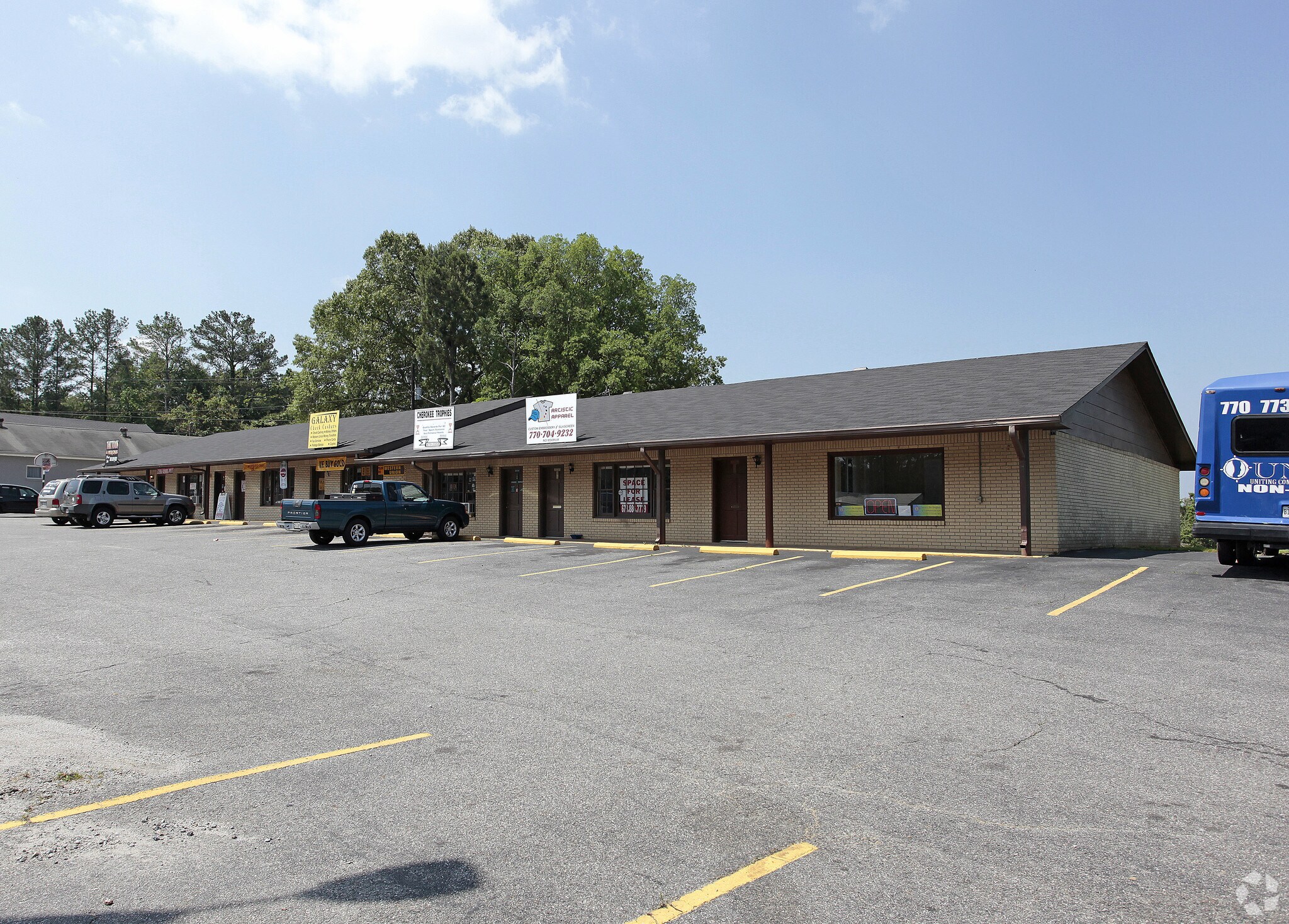 2191 Marietta Hwy, Canton, GA à vendre Photo du bâtiment- Image 1 de 14