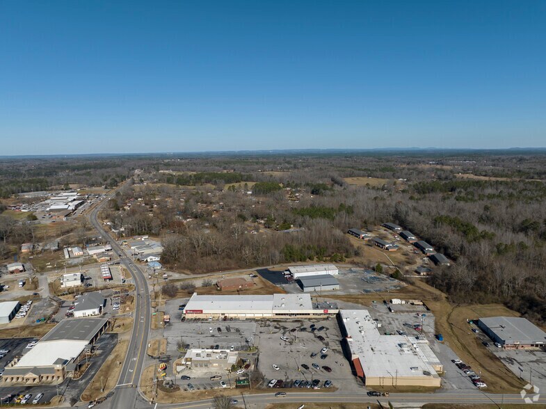 24716 US-31, Jemison, AL à louer - Aérien - Image 3 de 4