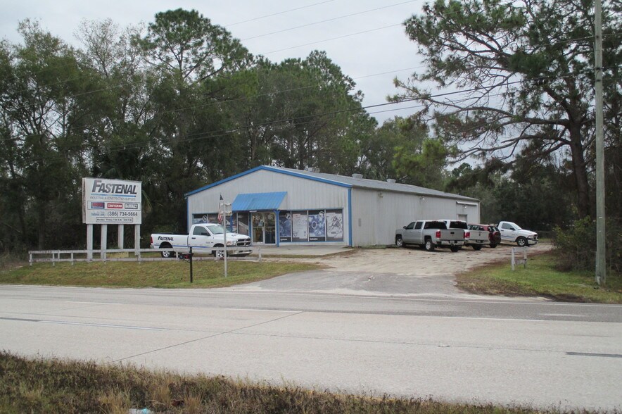 2450 E International Speedway Blvd, Deland, FL à louer - Photo du bâtiment - Image 2 de 10