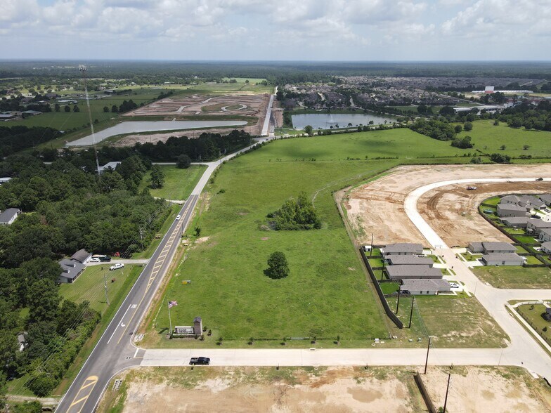 Bauer Rd & Hopfe Rd portefeuille de 2 propriétés à vendre sur LoopNet.ca - Photo du bâtiment - Image 3 de 6