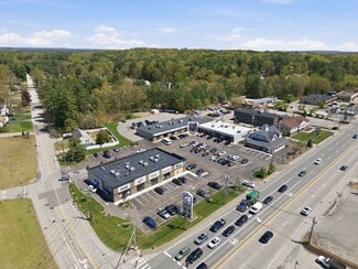 Plus de détails pour 493 Amherst St, Nashua, NH - Commerce de détail à louer