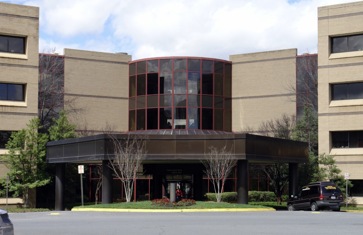 1800 Town Center Dr, Reston, VA for lease Interior Photo- Image 1 of 10