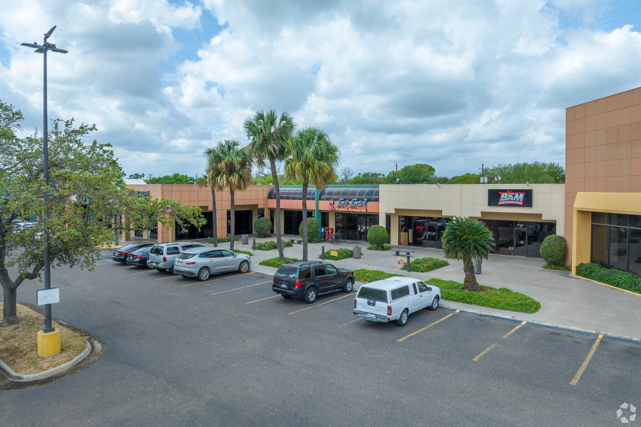 2901 N 10th St, McAllen, TX for lease Aerial- Image 1 of 5
