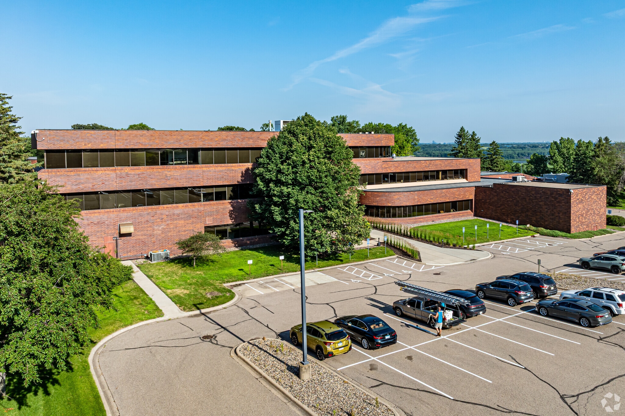 12000 Portland Ave S, Burnsville, MN for lease Primary Photo- Image 1 of 9