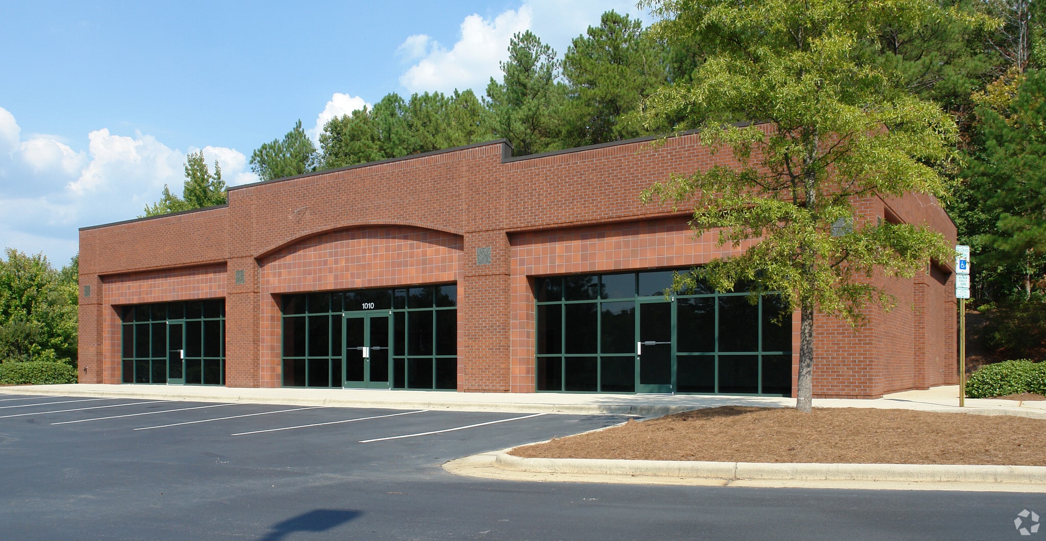 1010 Buck Jones Rd, Raleigh, NC à vendre Photo principale- Image 1 de 9