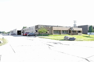 Plus de détails pour 1757 Larchwood Dr, Troy, MI - Industriel à louer