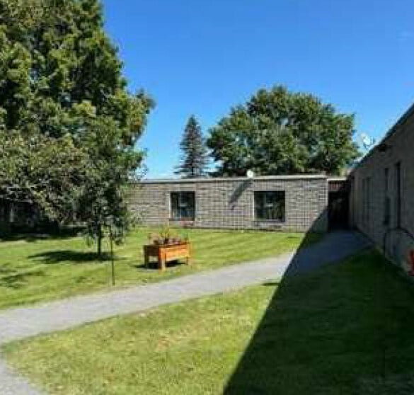 533 Clarence St, Winchester, ON à vendre - Photo du bâtiment - Image 3 de 6