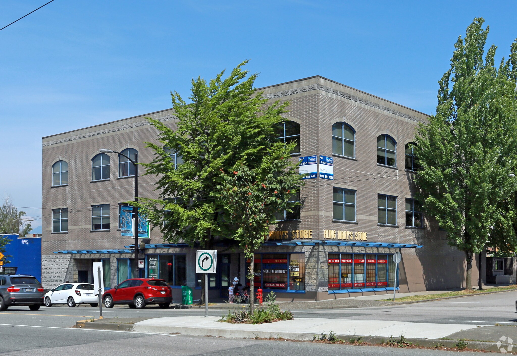 2642 Main St, Vancouver, BC à louer Photo principale- Image 1 de 7
