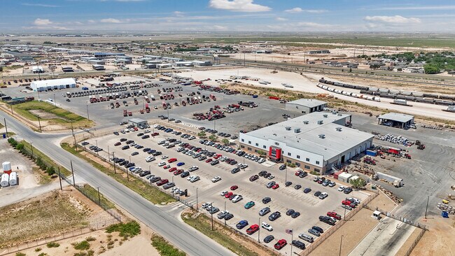 Plus de détails pour 7104 W County Road 116, Midland, TX - Industriel à vendre