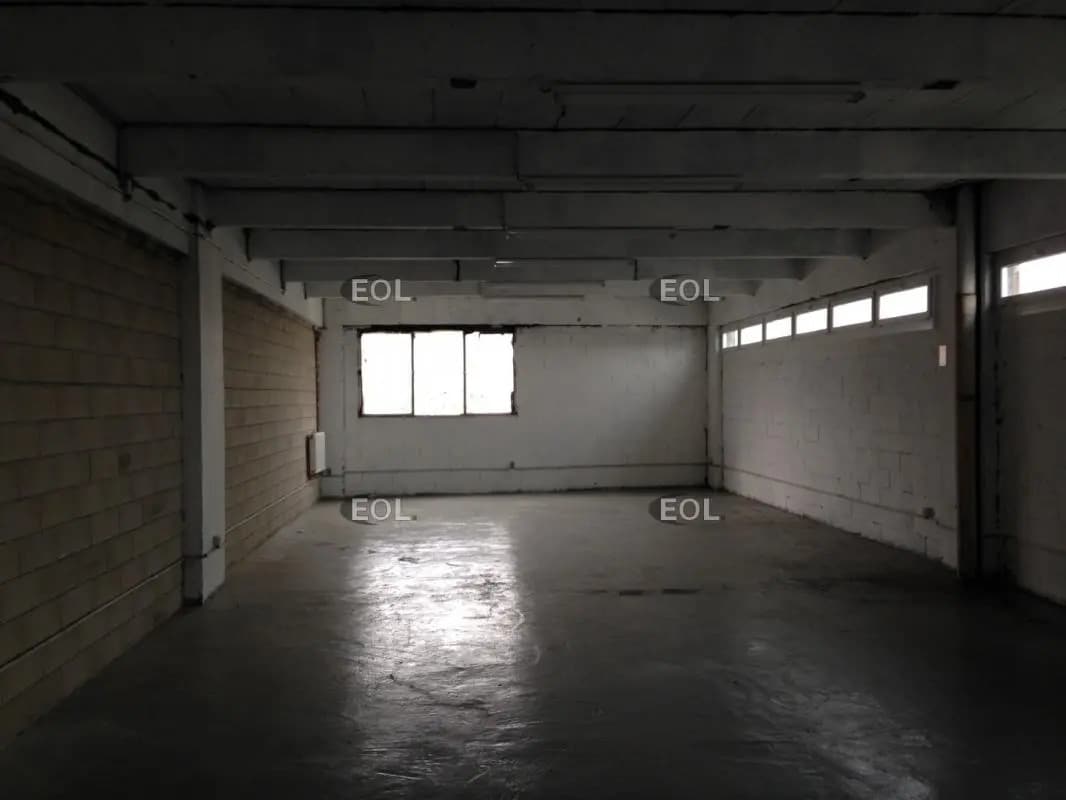 Flex in Rosny-sous-Bois for lease Interior Photo- Image 1 of 10