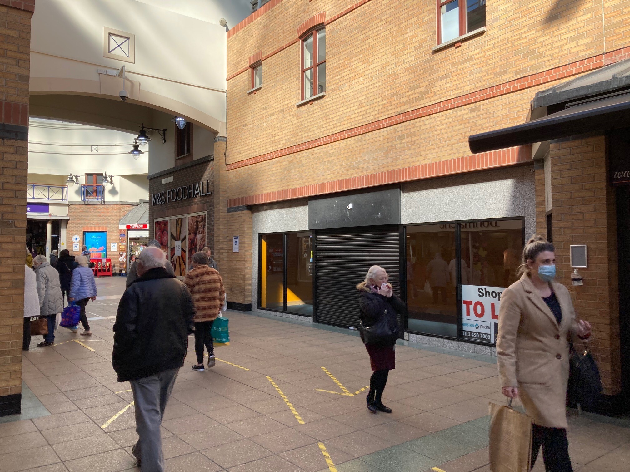 Carlton Ln, Castleford for lease Building Photo- Image 1 of 1