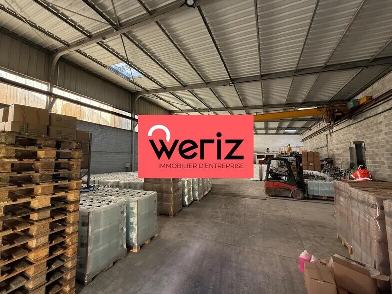 Industrial in Vitrolles for lease - Interior Photo - Image 2 of 4